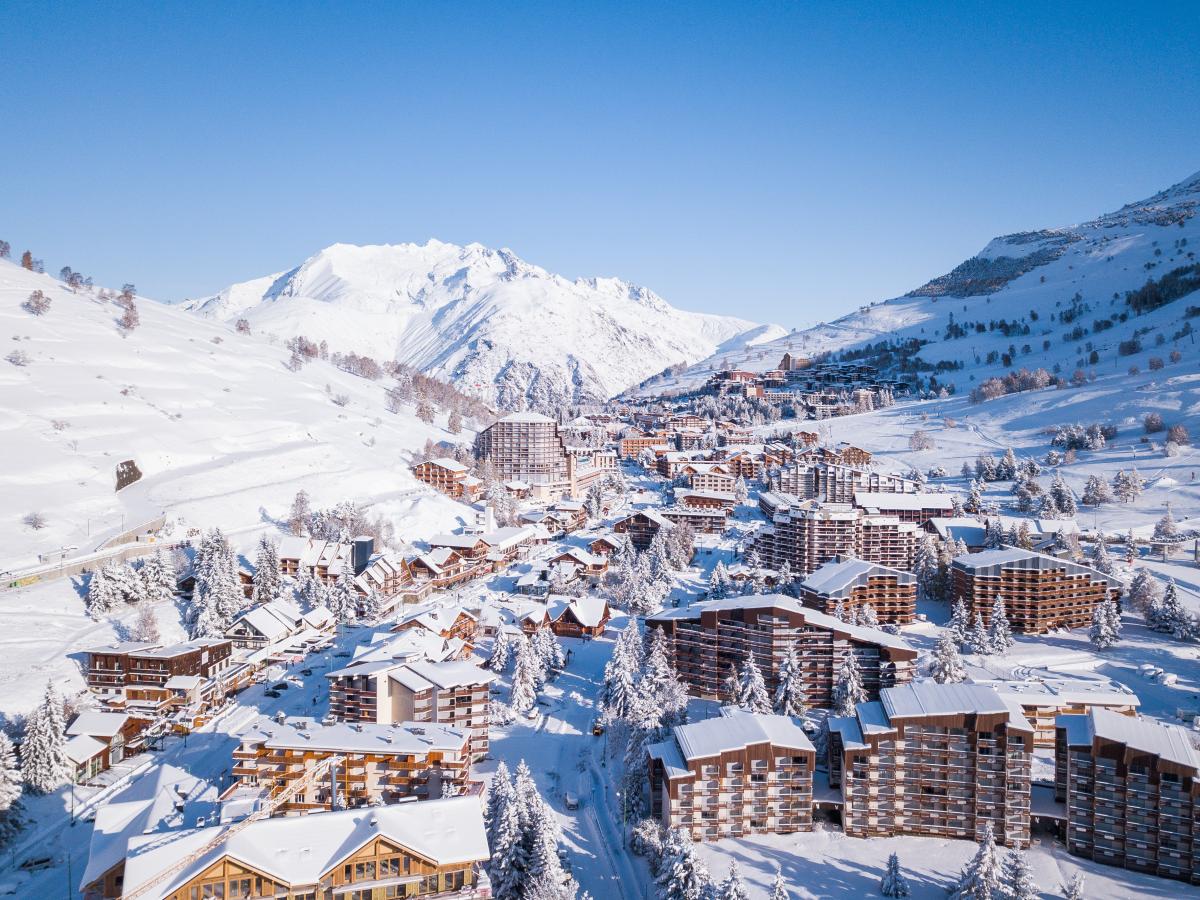 French Alps Skiing Deux Alpes Ski Resort Ski Resort Alps Les 2 