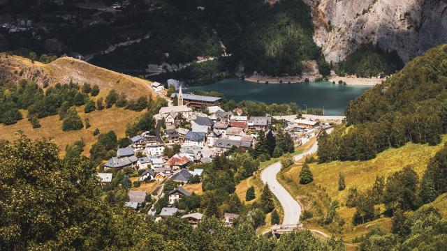 mont-de-lans-ete.jpg