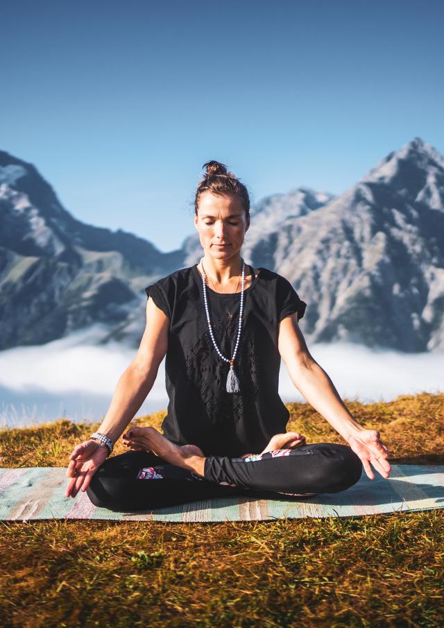 yoga-muzelle-ete-2alpes.jpg