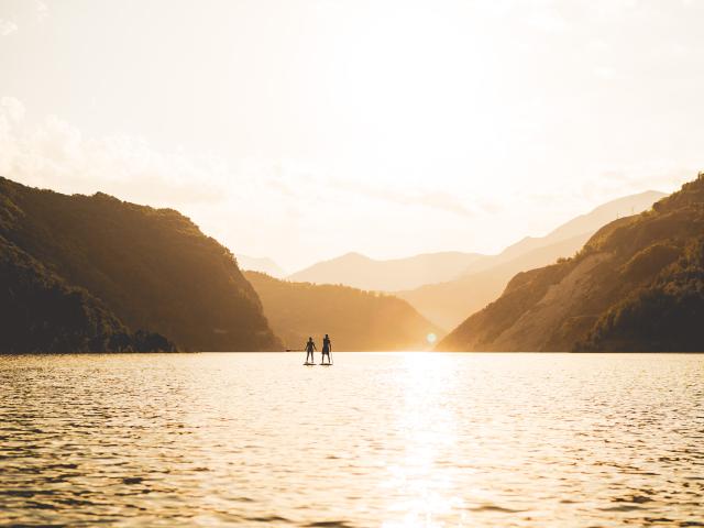 lac-chambon-coucher-de-soleil.jpg