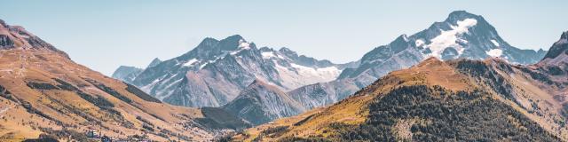 panorama-ete-vue-les2alpes-muzelle-neige.jpg