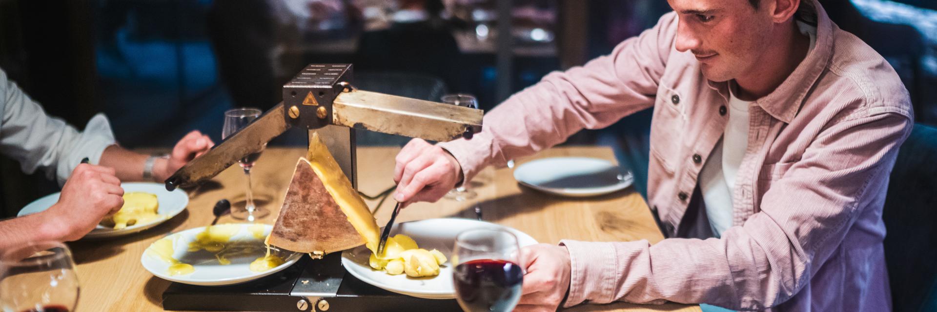 Specialité Montagnarde Les 2 Alpes Amis Été Raclette