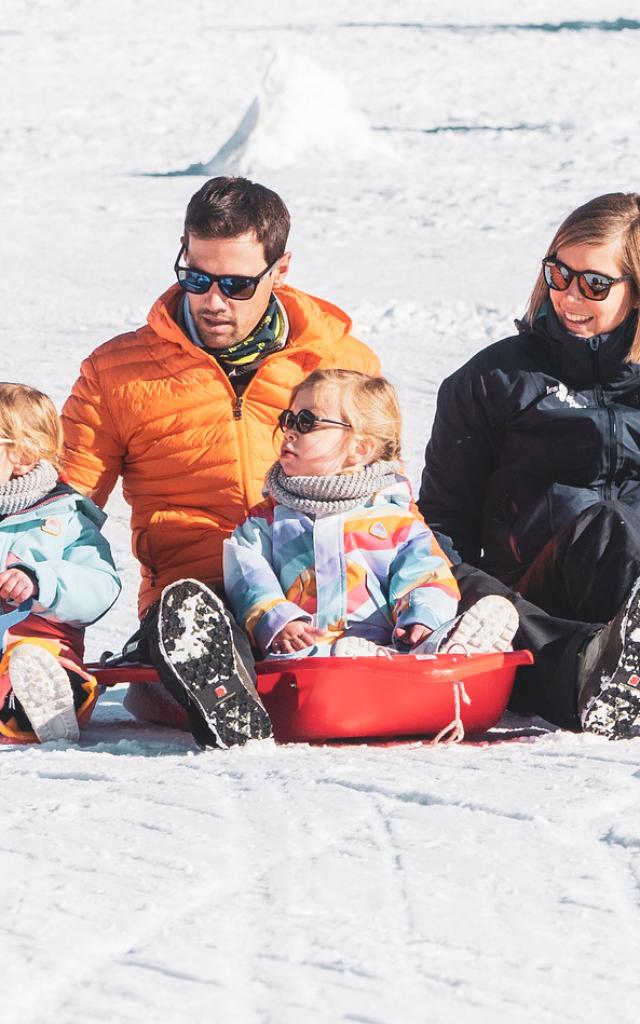 descente-de-luge-en-famille.jpg