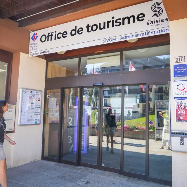 Office De Tourisme Marie Anselme Martin Ot Les Saisies 27897 1900px 1