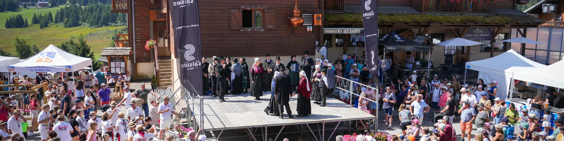 Fête du Beaufort aux Saisies, événement traditionnel autour du fromage emblématique de Savoie