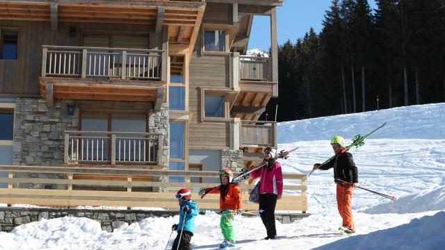 Prapoutel - Les 7 Laux : les hébergements se situent pour la pluspart au pied des pistes. L'accés aux pistes est immédiat.