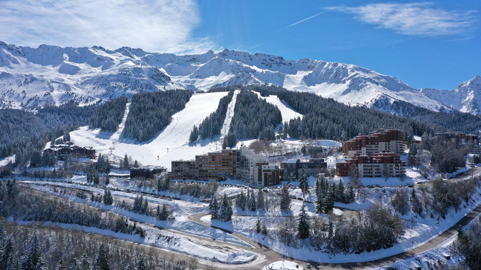Plan des pistes Les 7 Laux Plan des pistes Les 7 Laux
