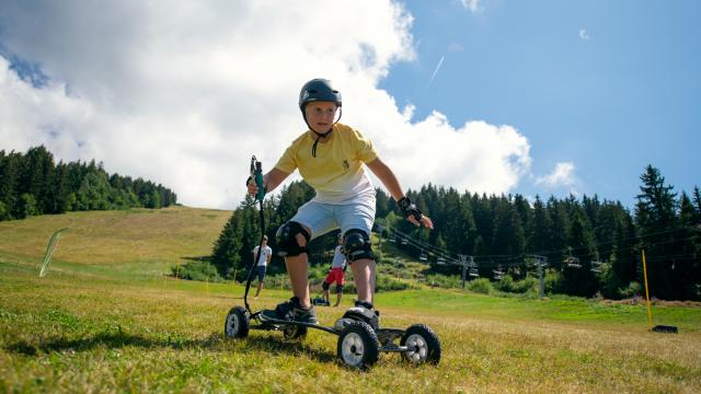 mountainboard aux 7 Laux en été