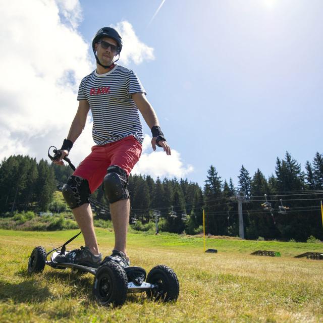 moutainboard aux 7 Laux en été