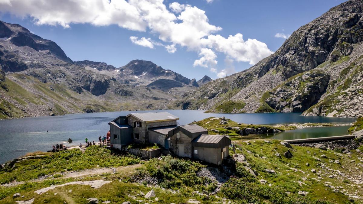 Refuges Massif de Belledonne Les 7 Laux