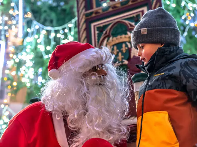 Père Noël aux 7 Laux - Magie pour les enfants