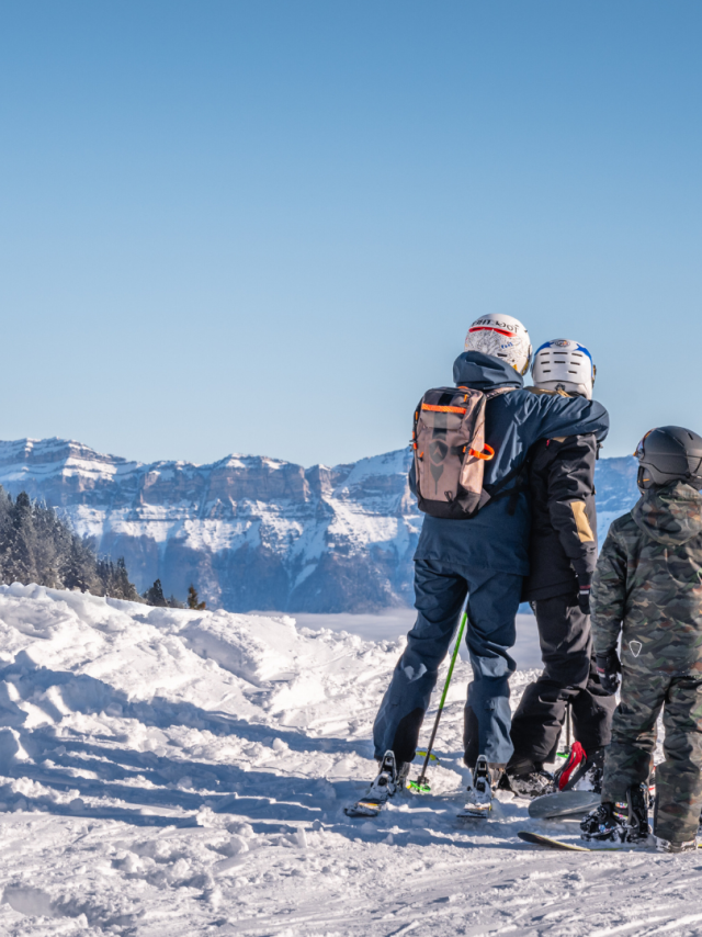 Famille au ski station 7 Laux - Alain Doucé 2024