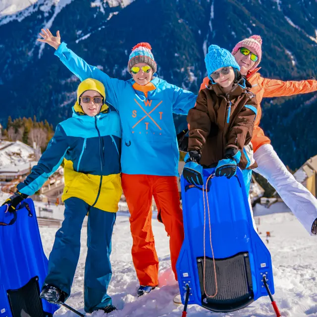 Famille au ski station 7 Laux