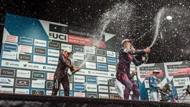 2021 07 03 World Cup Dh Podium Lesgets Vincent Romain 02 Ld 1
