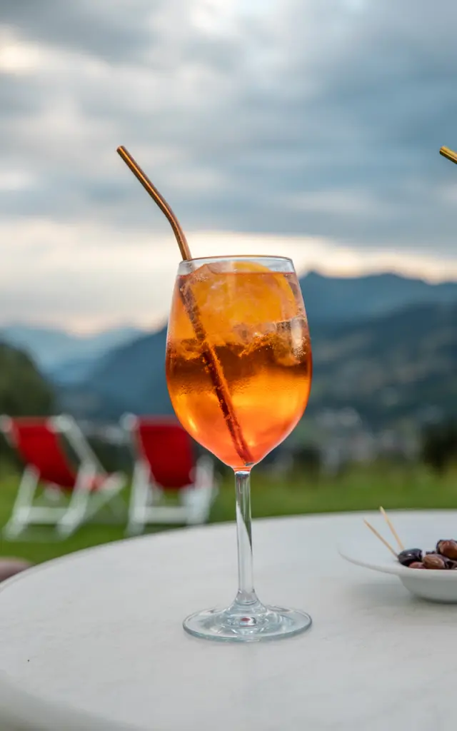 2021 07 29 Restaurant Apero Chasse Montagne Ld Lesgets Melcarle Img 1649