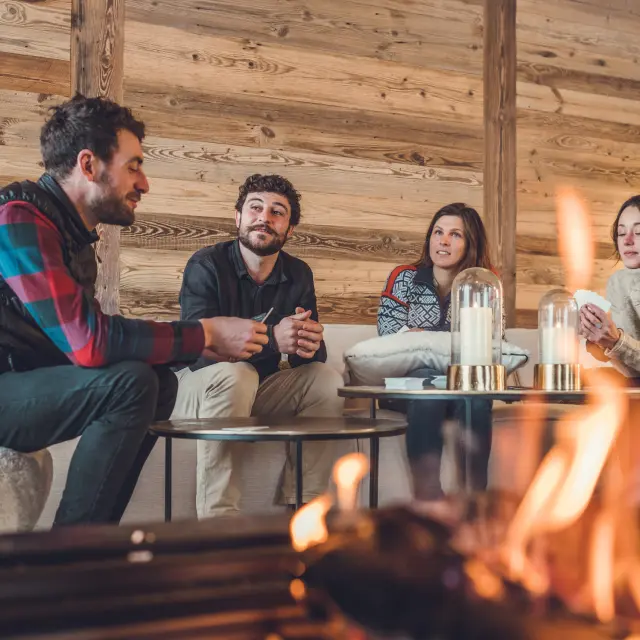 2022 12 13 Chalet Hiver Amis Jeu Coin Feu Lesgets Cplucasstanus Dsc03814 Ld