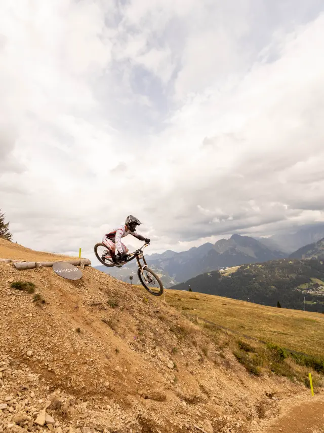 Lesgets 26 Trainings Dhdenis Angheben Portes Du Soleil 99