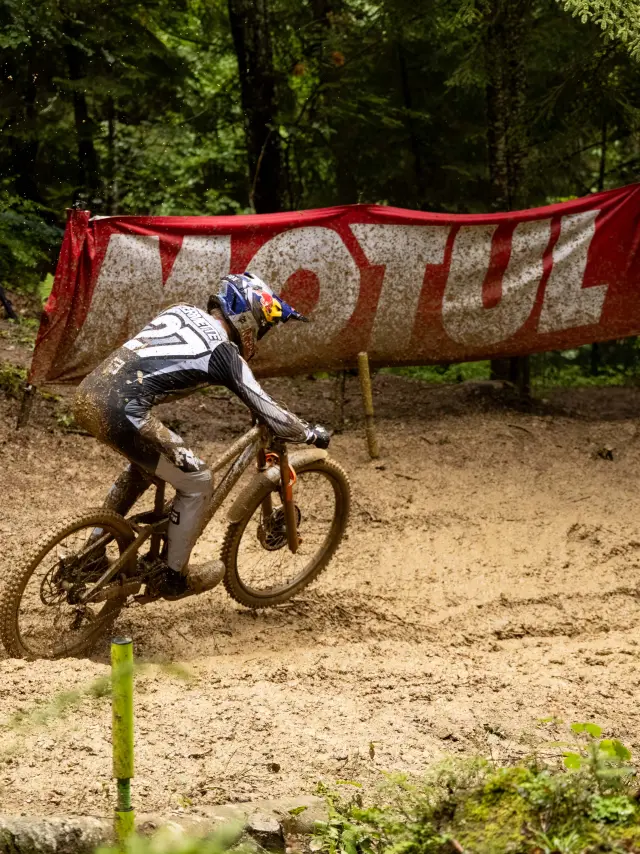 Lesgets 26 Q1 Dhdenis Angheben Portes Du Soleil 13