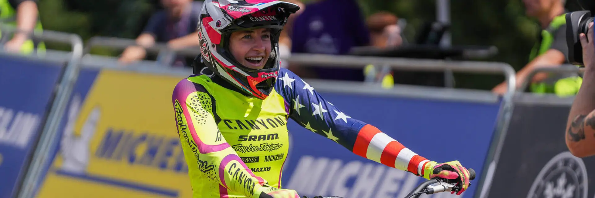 FRANCE, LES GETS 22 aout : Aletha Ostgaard of Team United States competes durant les UCI Downhill World Cup | Finals elite et U23 aux Gets le 22 aout 2026, France. (Photo by Mateo Sgambato/Agence Zoom)