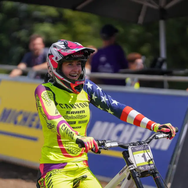 FRANCE, LES GETS 22 aout : Aletha Ostgaard of Team United States competes durant les UCI Downhill World Cup | Finals elite et U23 aux Gets le 22 aout 2026, France. (Photo by Mateo Sgambato/Agence Zoom)