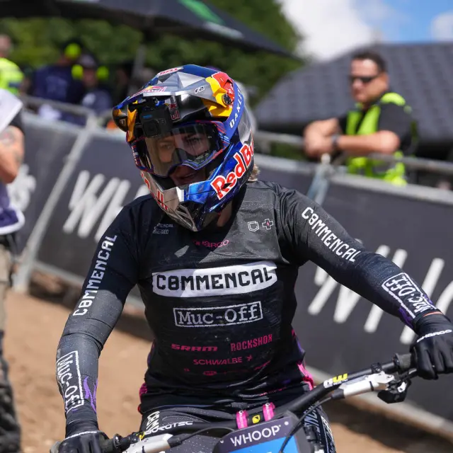 FRANCE, LES GETS 22 aout : Myriam Nicole of Team France competes durant les UCI Downhill World Cup | Finals elite et U23 aux Gets le 22 aout 2026, France. (Photo by Mateo Sgambato/Agence Zoom)
