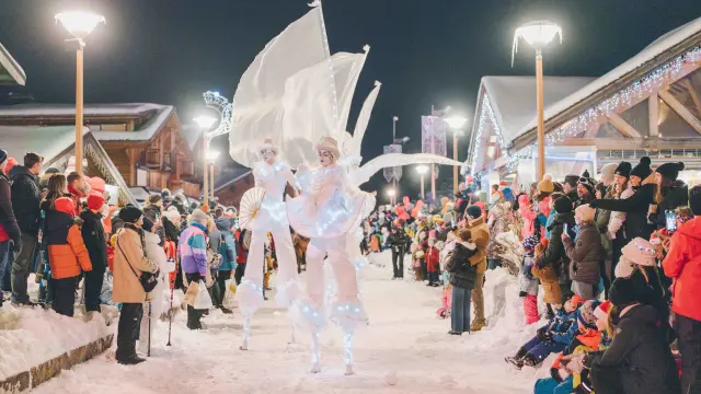 2024 12 24 Les Gets Parade Noel Web @corentin Croisonnier 28