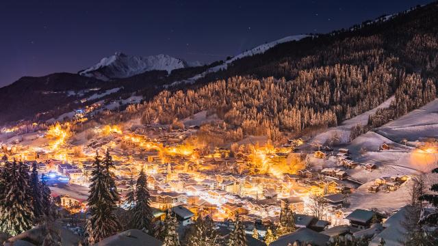 2021 12 12 Blick Village Nuit Les Gets Vd42 Hd