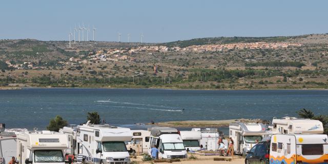 Aire Camping Car Le Goulet Leucate