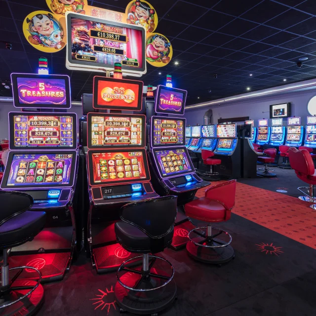 Spend a night at the Casino | Leucate Tourist Office