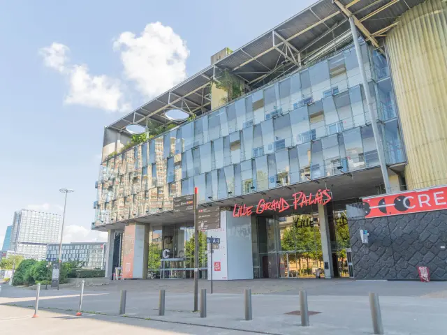 Lille Grand Palais Exterieur Ete Laurent Javoy