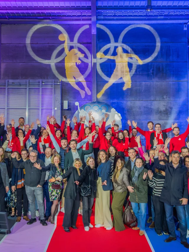 Photo De Famille Soiree Des Ambassadeurs Laurent Javoy Hello Lille