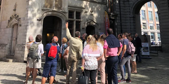 Group visiting the Palais Rihour @ Lille Tourisme