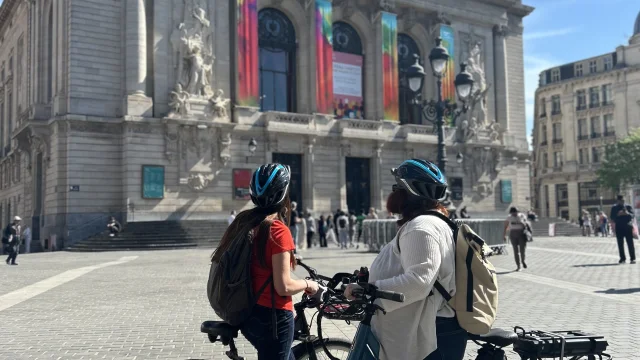 vélotourisme, opéra, place du théâtre