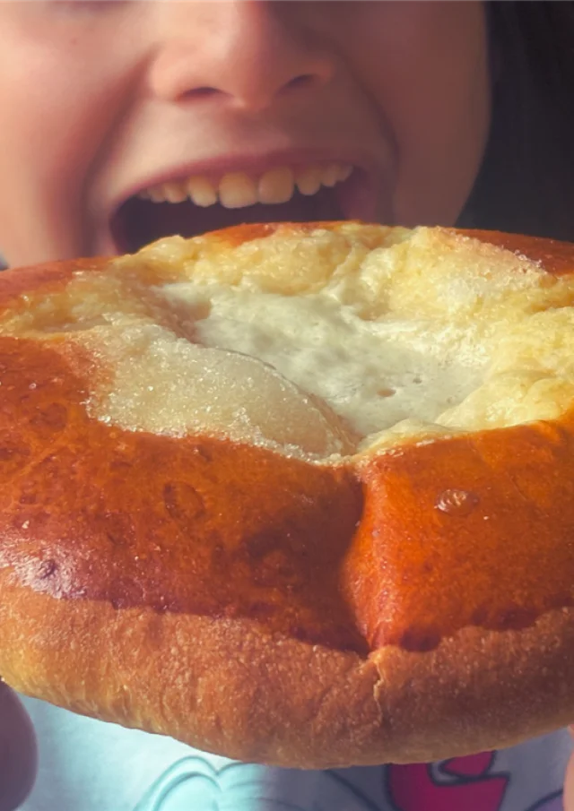 Madeleine A. Sugar Pie O2 Seccotine Medium