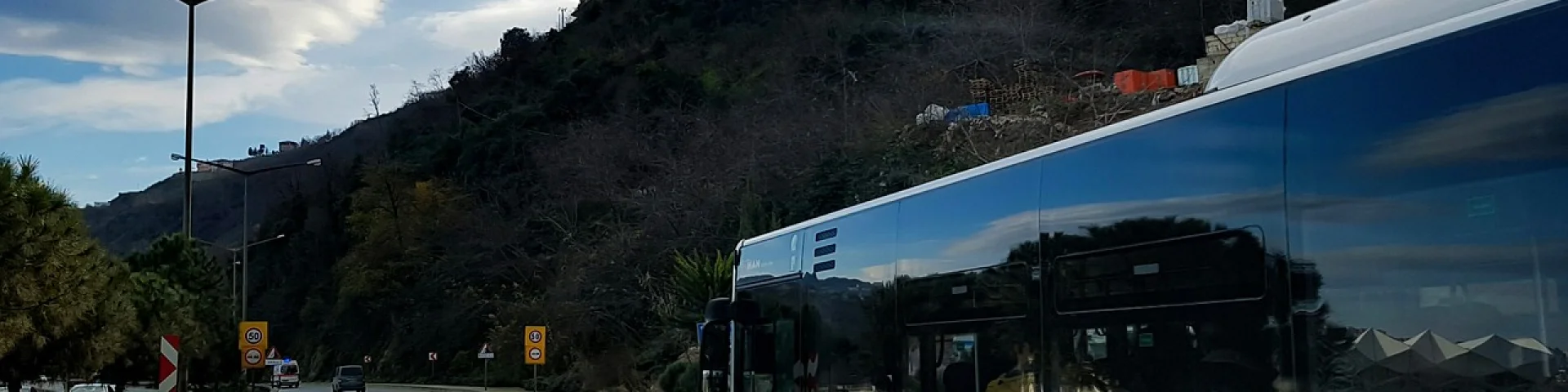Bus 2069419 1280