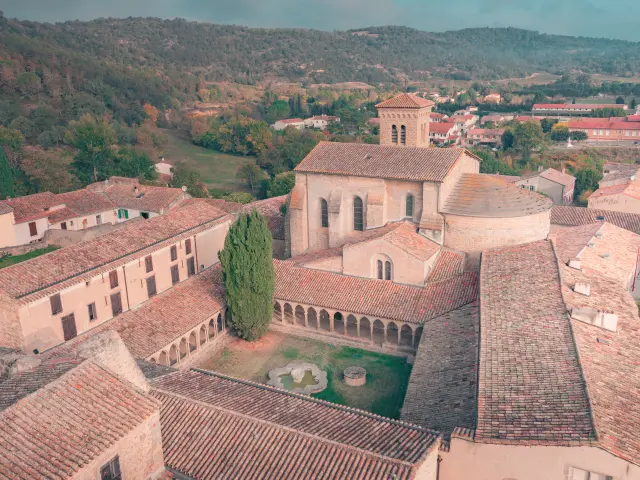 Saint Hilaire 2025 10 Abbaye Drone By Vincent Photographie Adt Aude