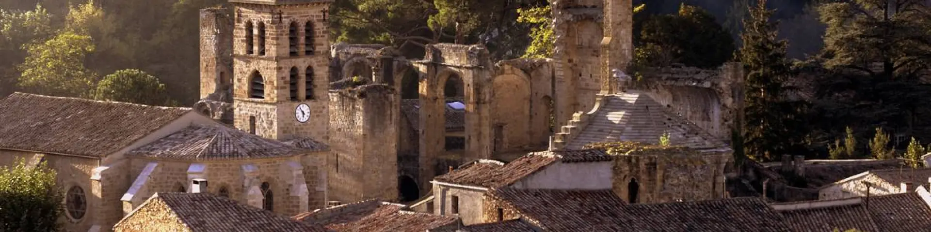 Abbaye Dalet Les Bains Pierre Davy