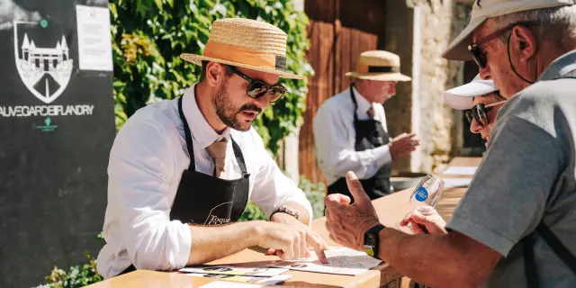 1 Toques Et Clochers Ludo Charles Pour Sieur Darques 2