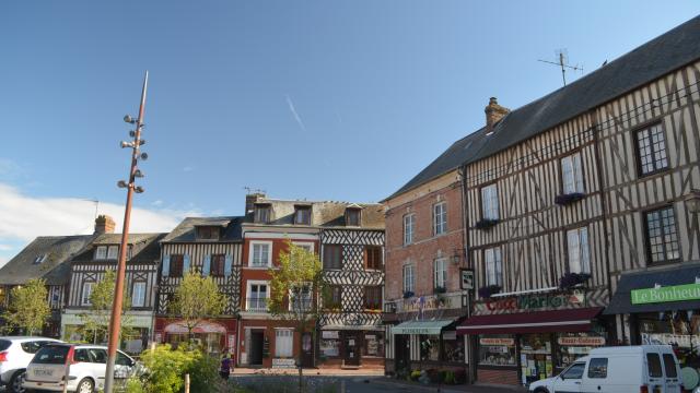Bourg De Moyaux