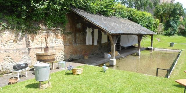 Lavoir de la Chapelle-Yvon