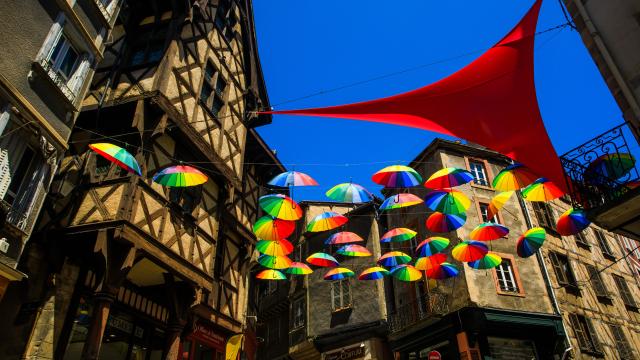 Place du Pirou, Thiers