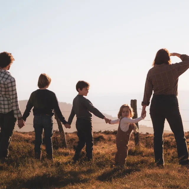 Couché de soleil en famille dans le Livradois-Forez - Auvergne