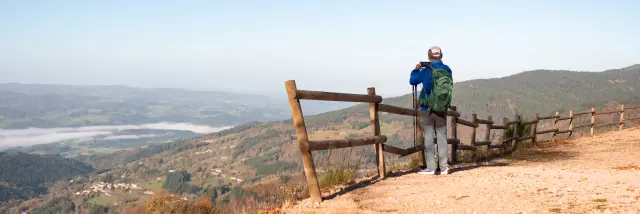 Point de vue au col des Supeyres en Livradois-Forez, Auvergne