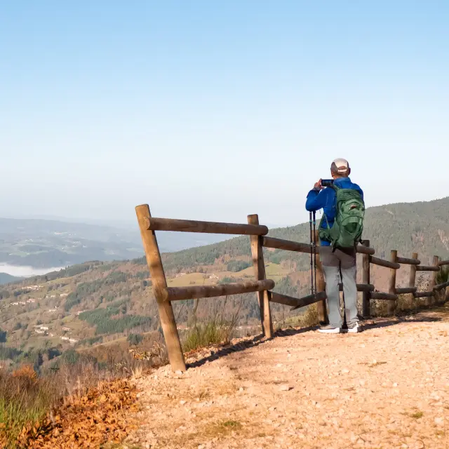 Point de vue au col des Supeyres en Livradois-Forez, Auvergne