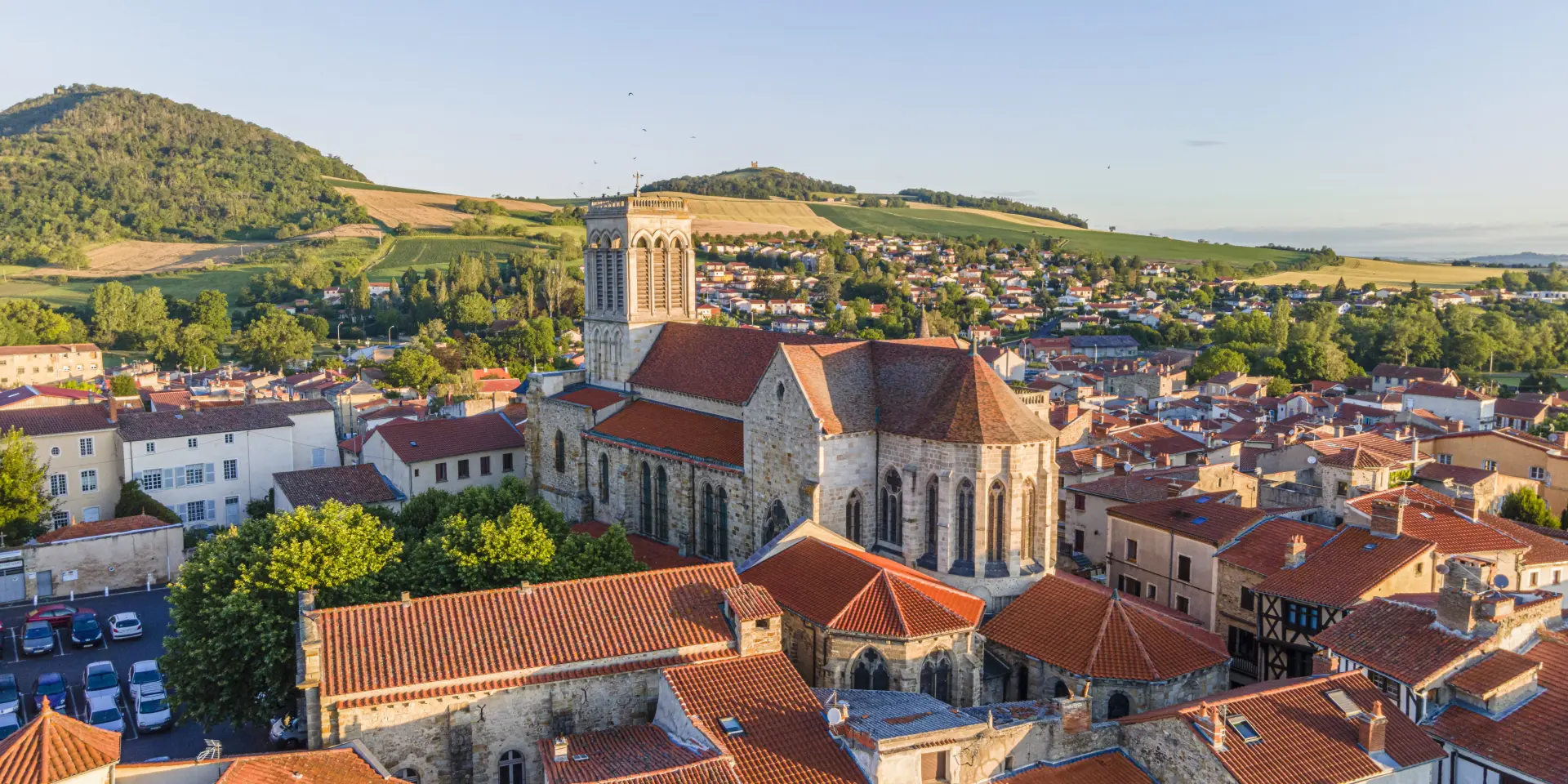 Vue sur Billom, Livradois-Forez, Auvergne