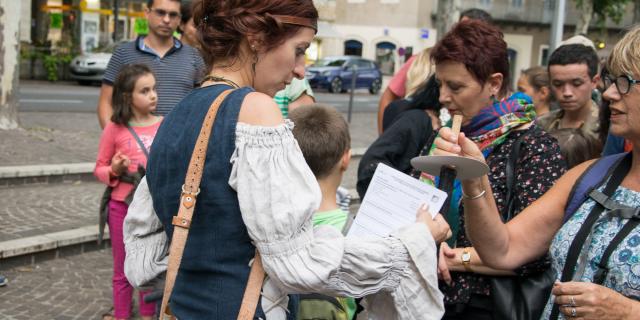 Distribution des flambeaux