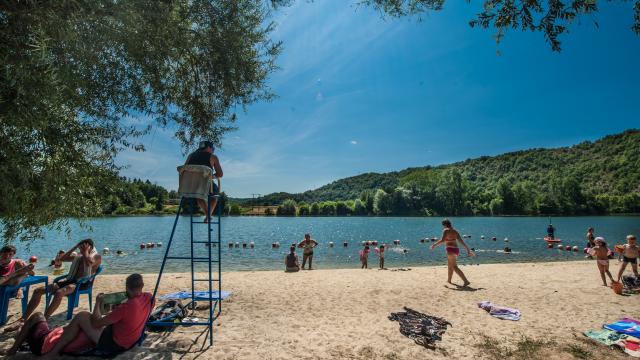Baignade dans le Lot à Luzech