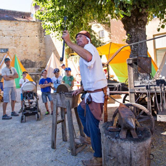 Gourdonmedievales8ccmabout