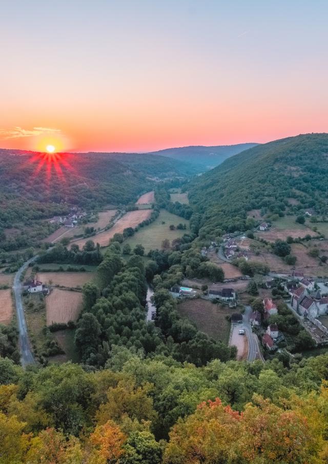 Lever du soleil sur Espagnac-Ste-Eulalie