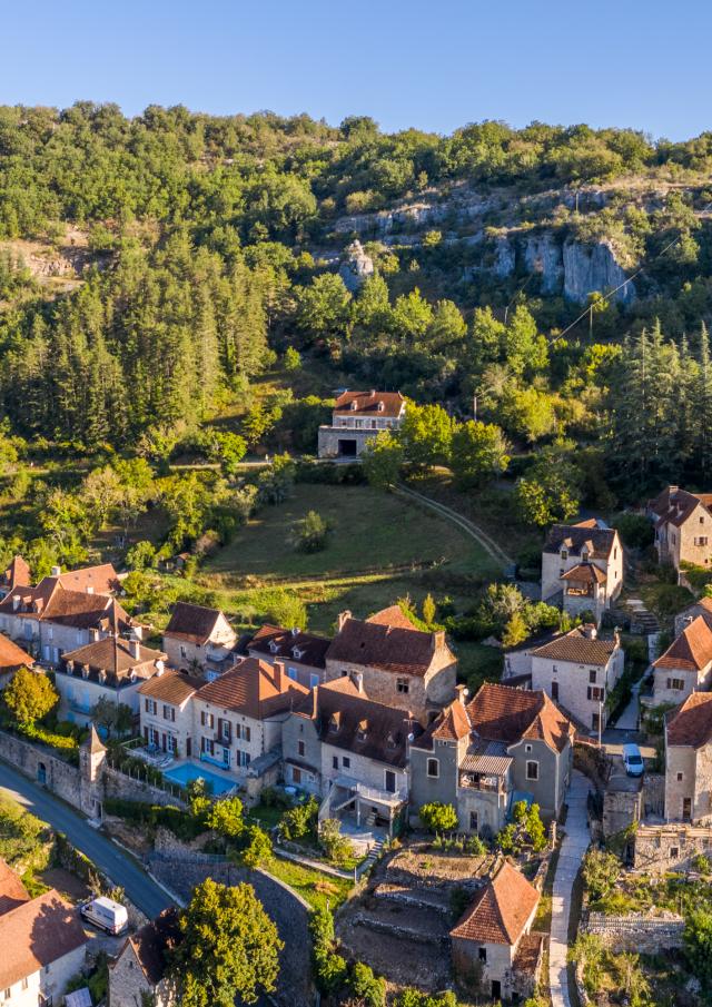 Vue aérienne de Saint-Sulpice | Lot Tourisme - C. Novello